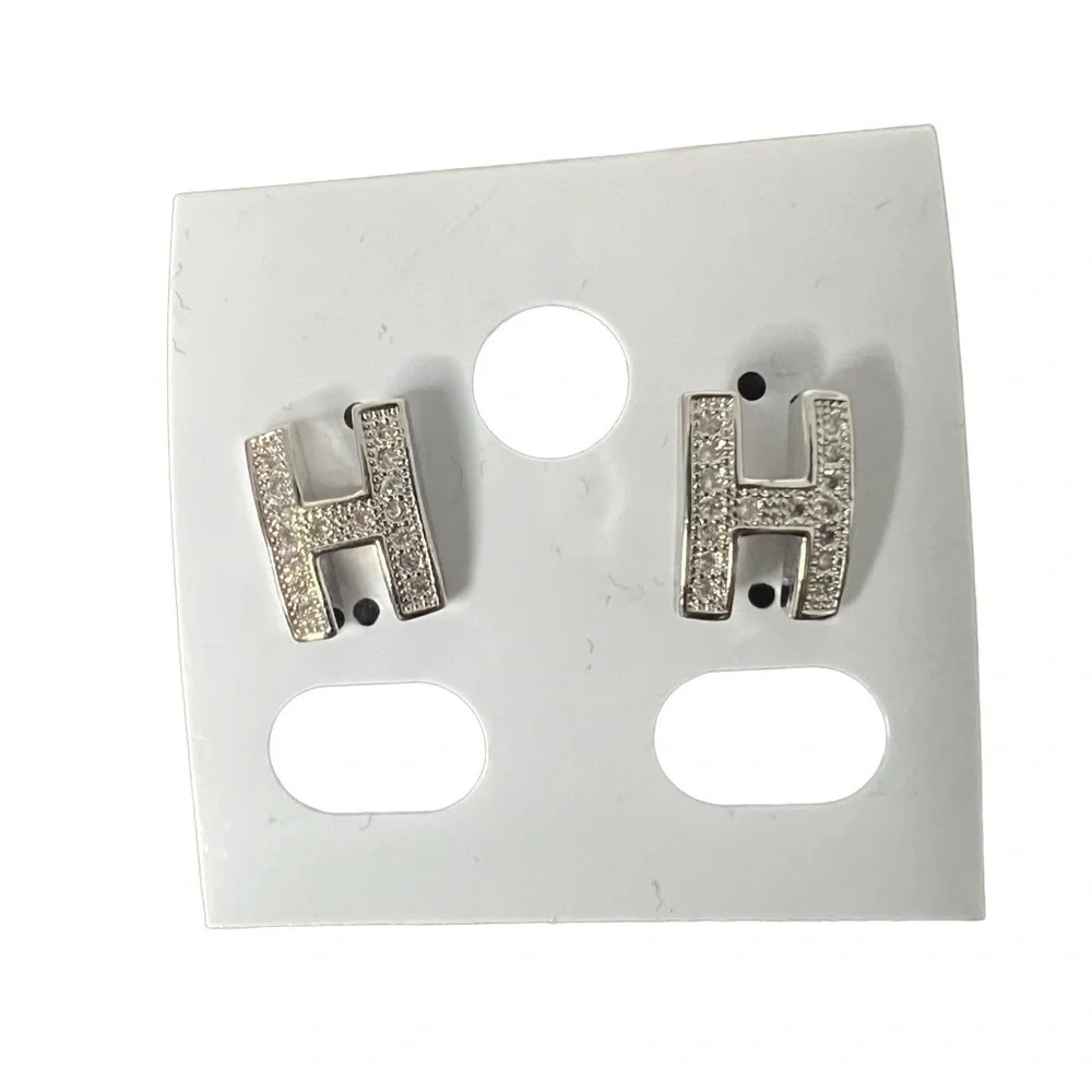 Micro Paved Silver Letter H Stud Earrings New - Picture 1 of 7